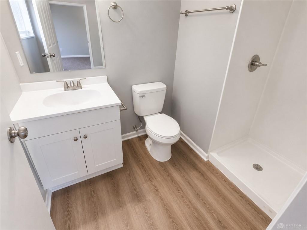 611 Brunner Property Photo 23