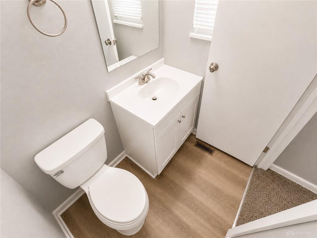 611 Brunner Property Photo 26