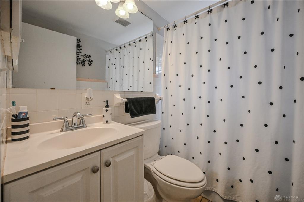 1768 Walnut Property Photo 26
