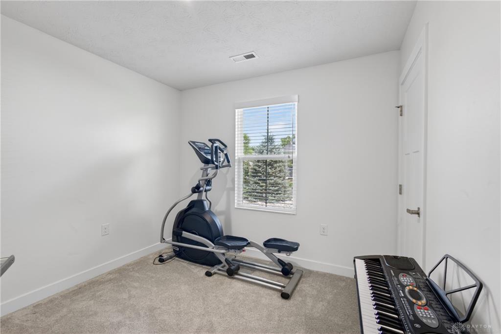 5567 Millbrook Property Photo 4