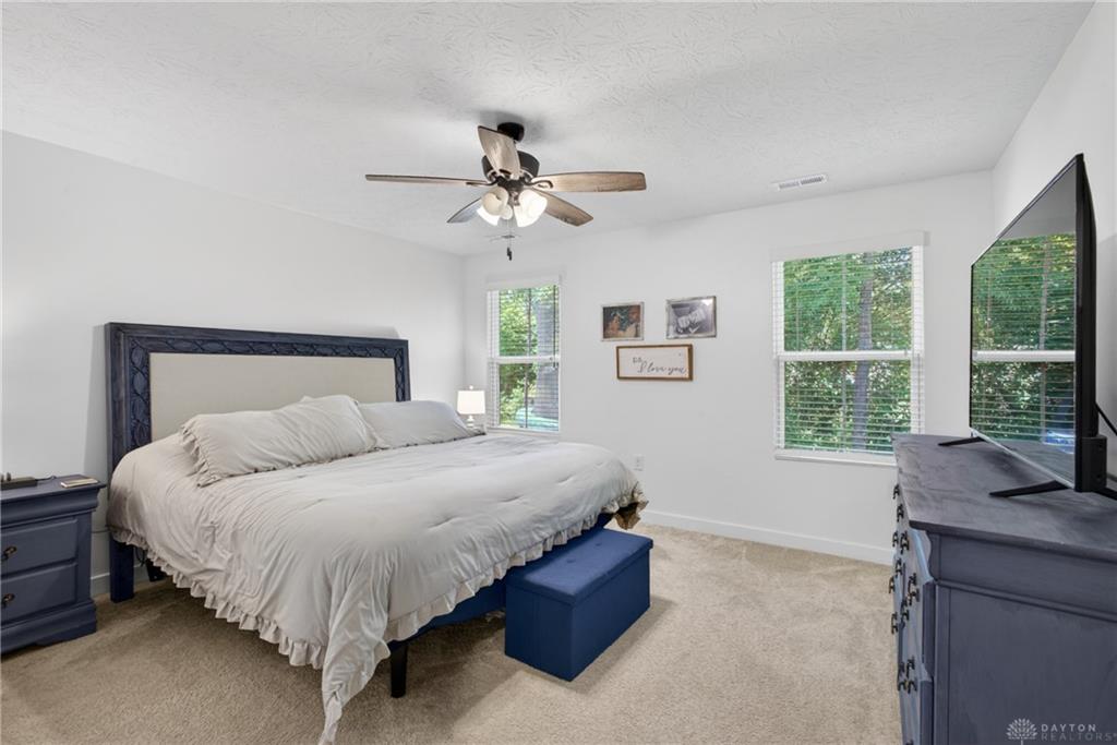 5567 Millbrook Property Photo 10