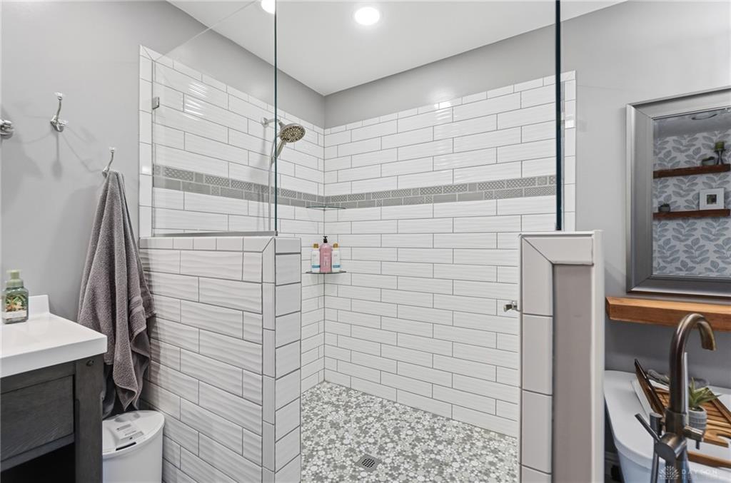 2596 E State Route 73 Property Photo 30