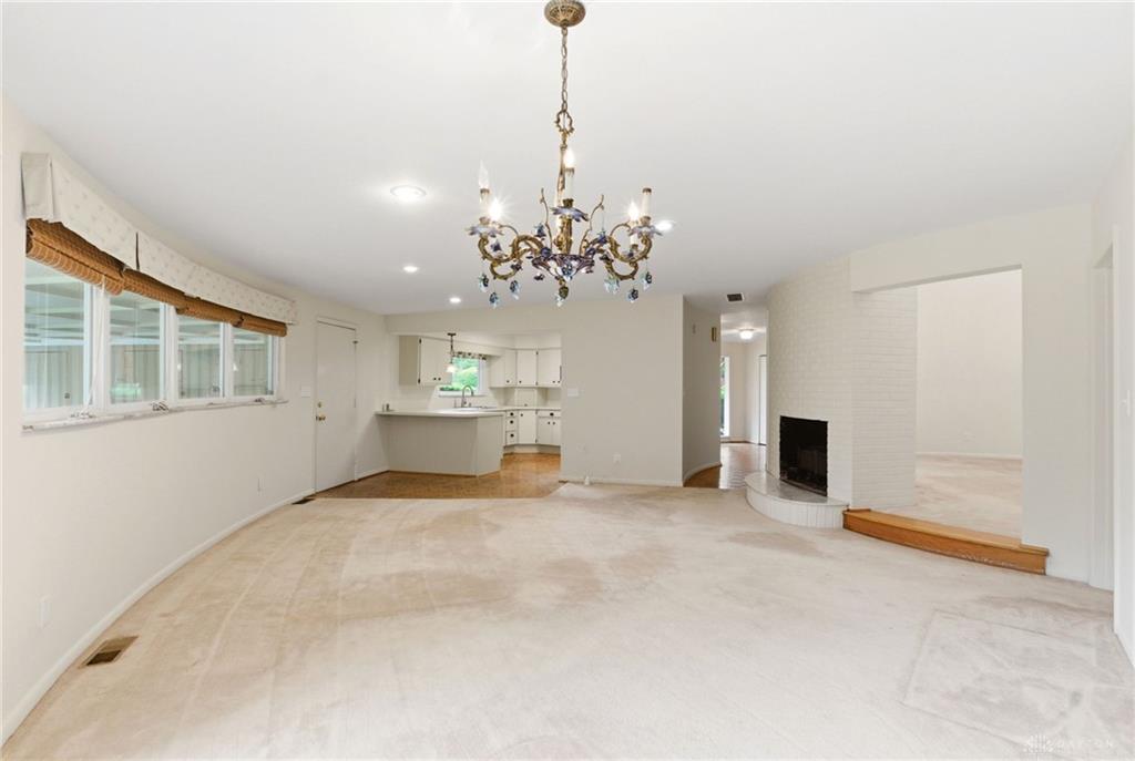 2501 Parklawn Property Photo 13
