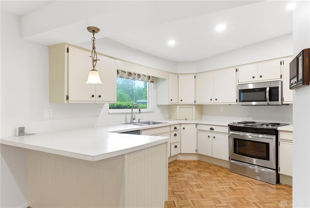 2501 Parklawn Property Photo 15