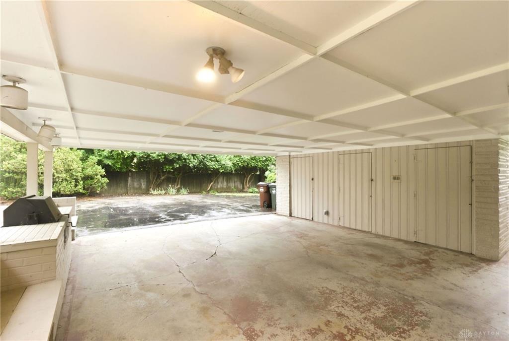2501 Parklawn Property Photo 40