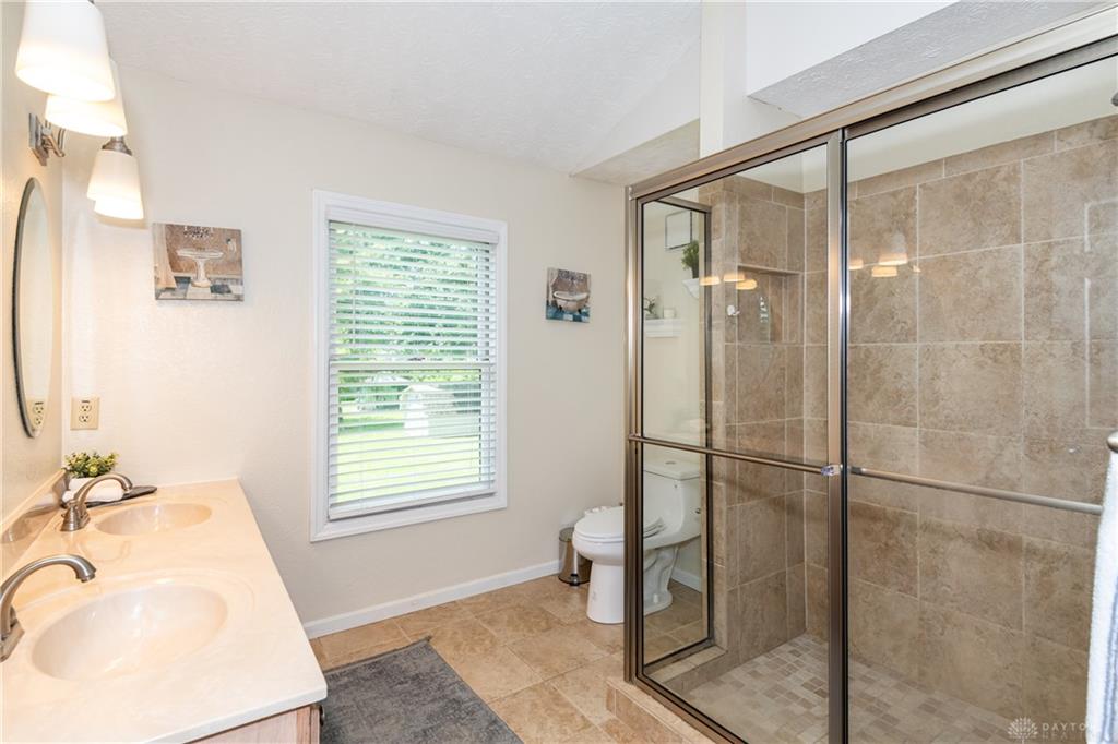 9493 Fox Run Property Photo 30