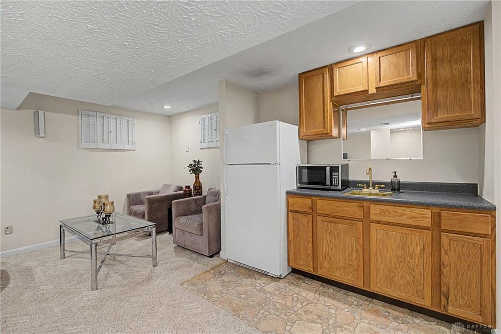 9493 Fox Run Property Photo 44