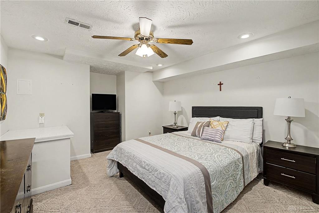 9493 Fox Run Property Photo 46