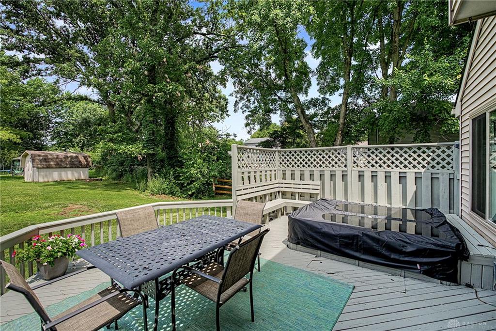 9493 Fox Run Property Photo 48