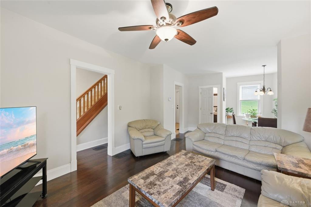 2006 Baltimore Property Photo 8