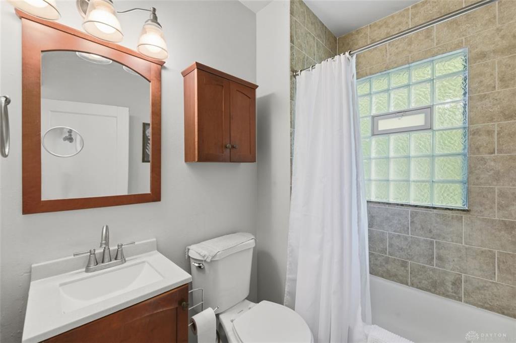 2006 Baltimore Property Photo 28