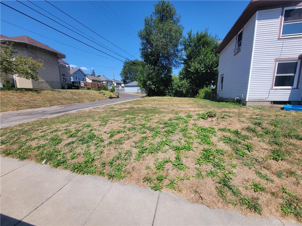 117 Heaton Property Photo 2