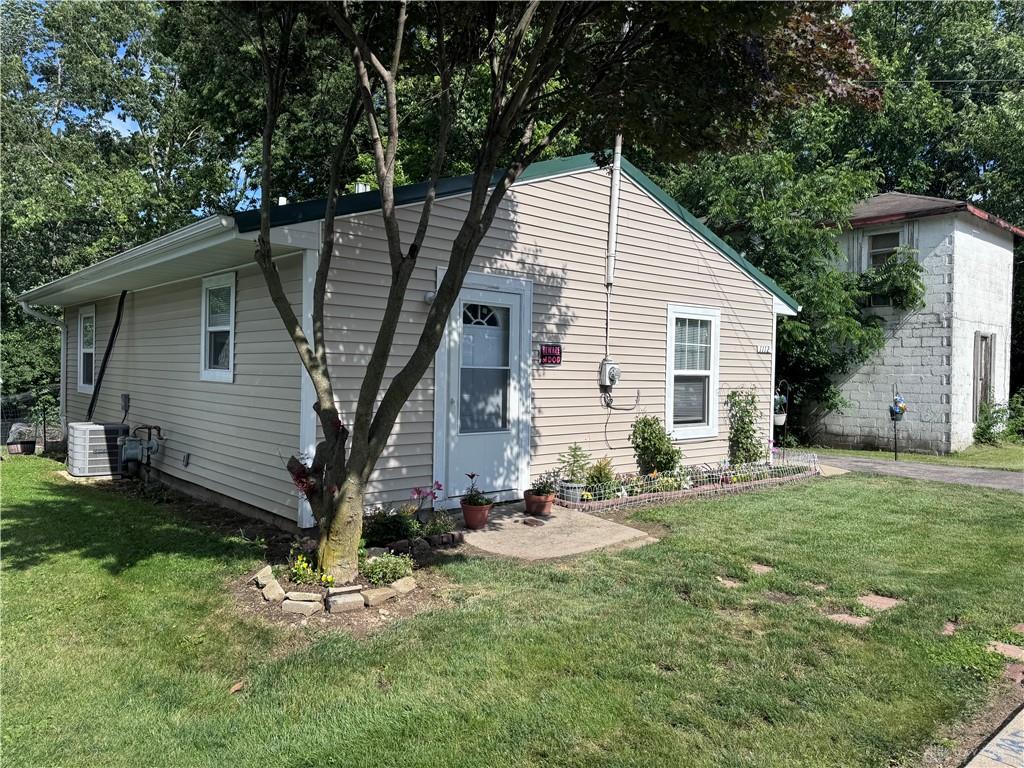 1112 Hillcrest Property Photo 1