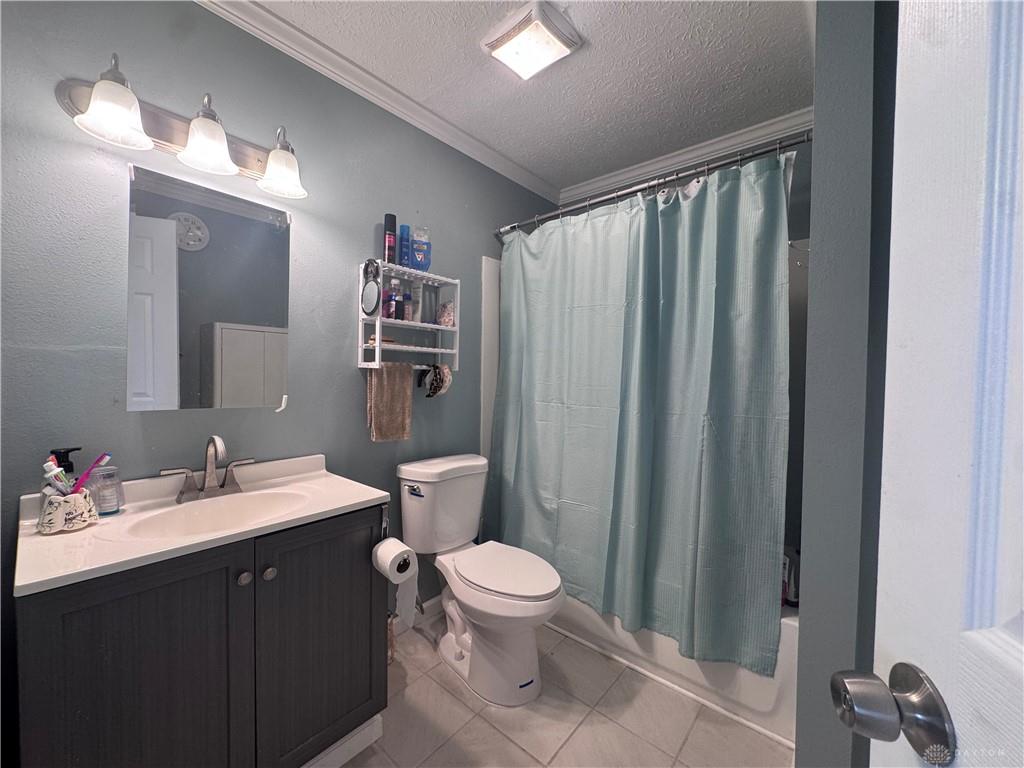 1112 Hillcrest Property Photo 15