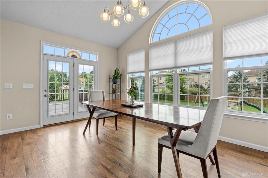 400 Buckingham Property Photo 15