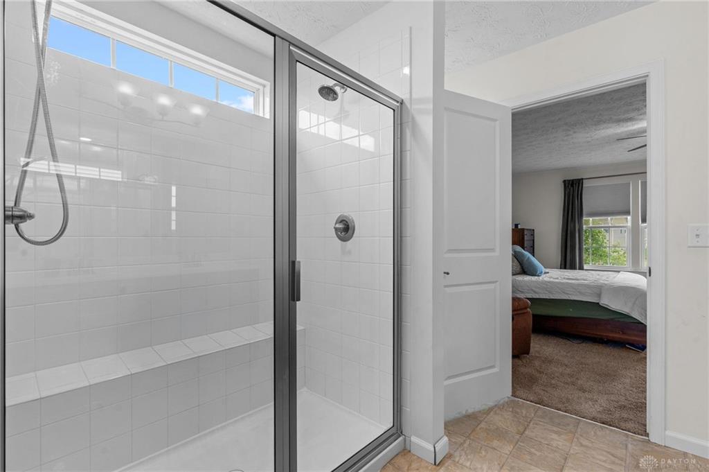 400 Buckingham Property Photo 32