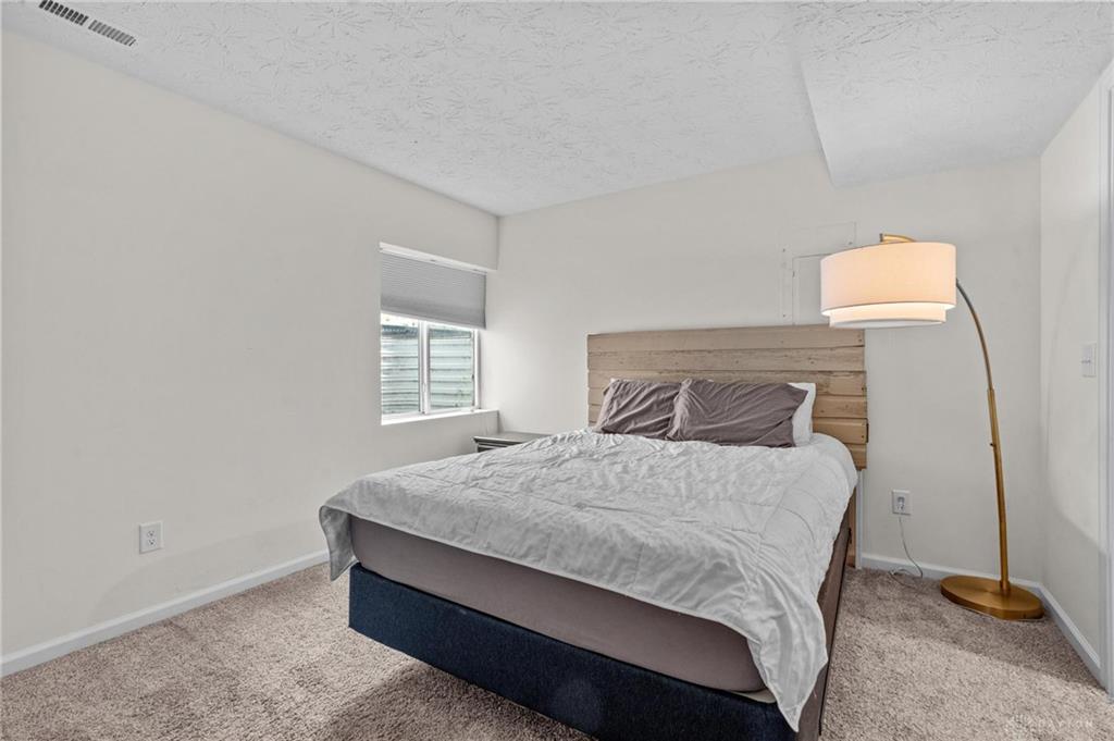 400 Buckingham Property Photo 38