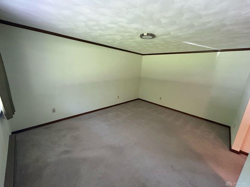 1101 E Bridle Property Photo 9