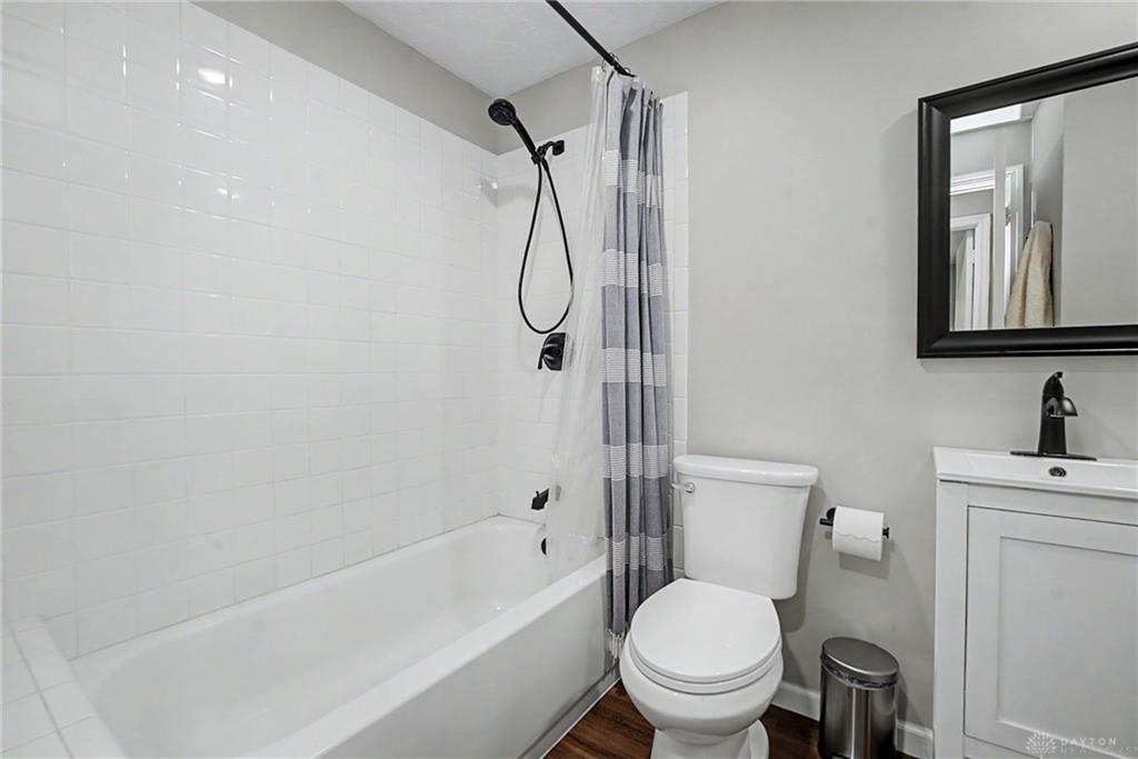 4627 Whitegate Property Photo 24