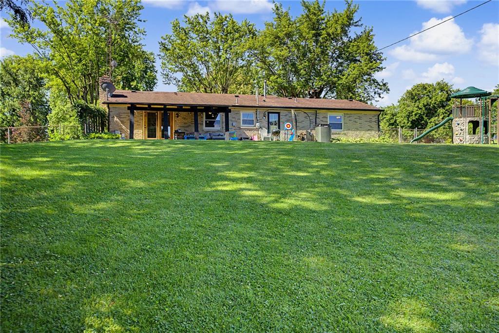 4627 Whitegate Property Photo 32