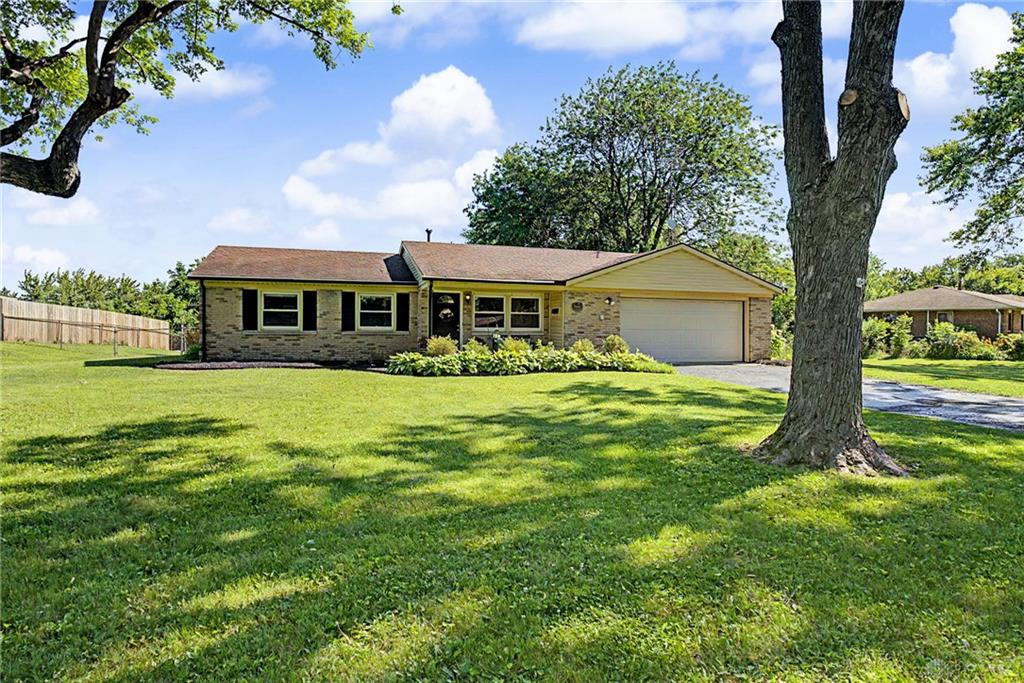 4627 Whitegate Property Photo 36