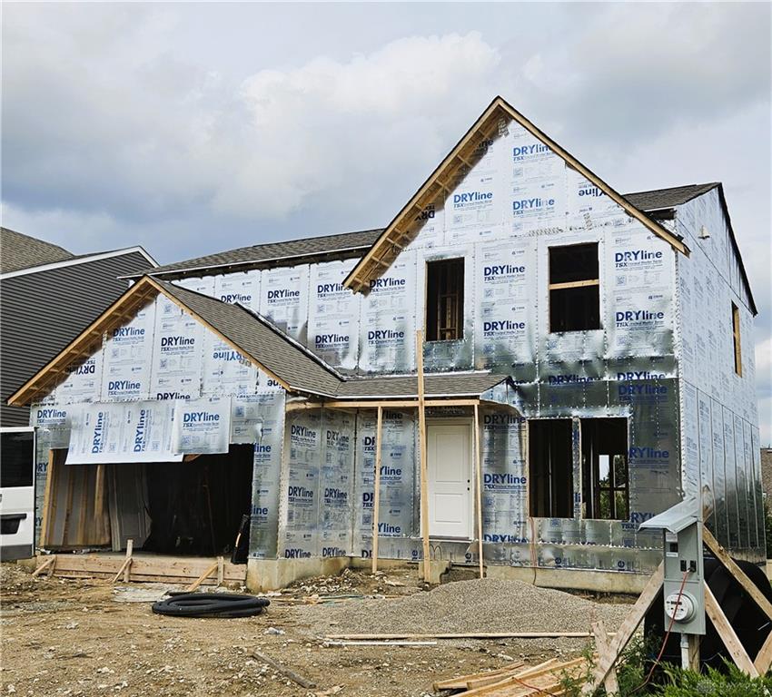687 Deerhurst Property Photo 1