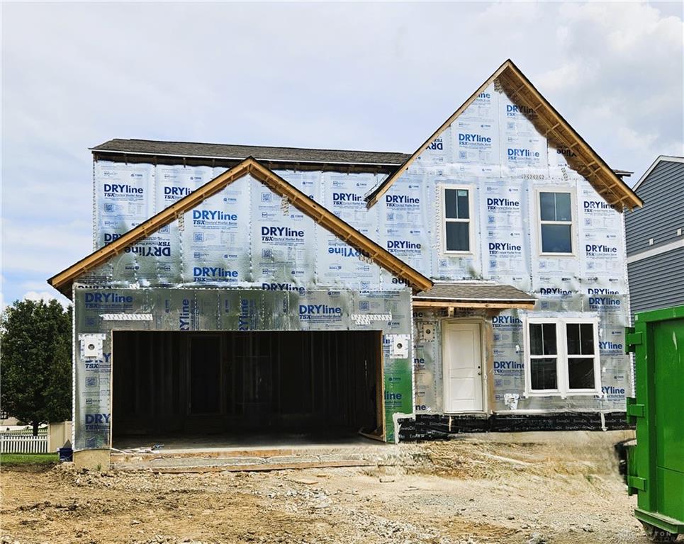 687 Deerhurst Property Photo 1