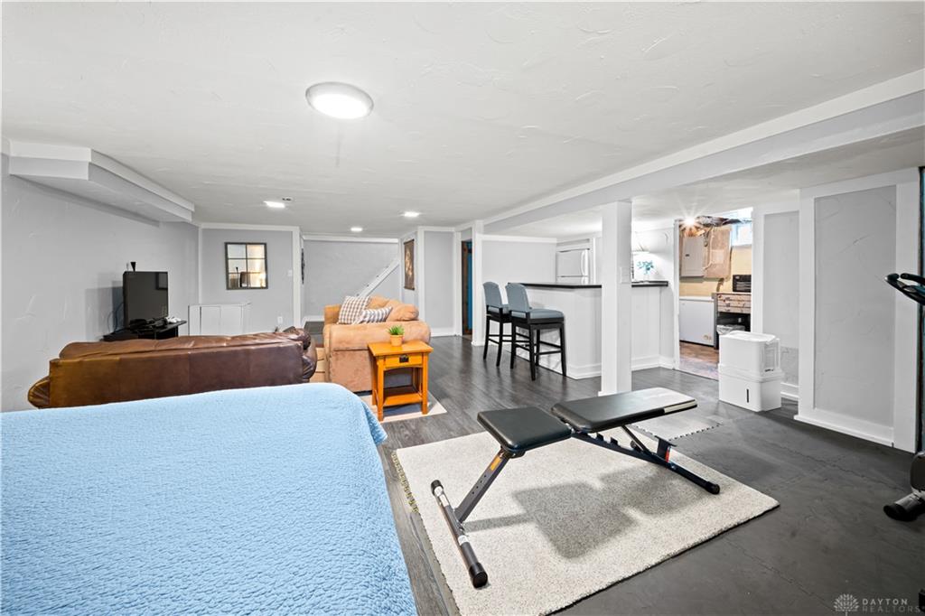 1100 Broadview Property Photo 28
