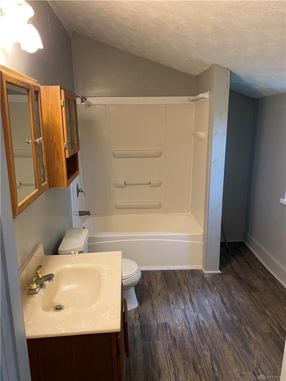 625 Hulbert Property Photo 6