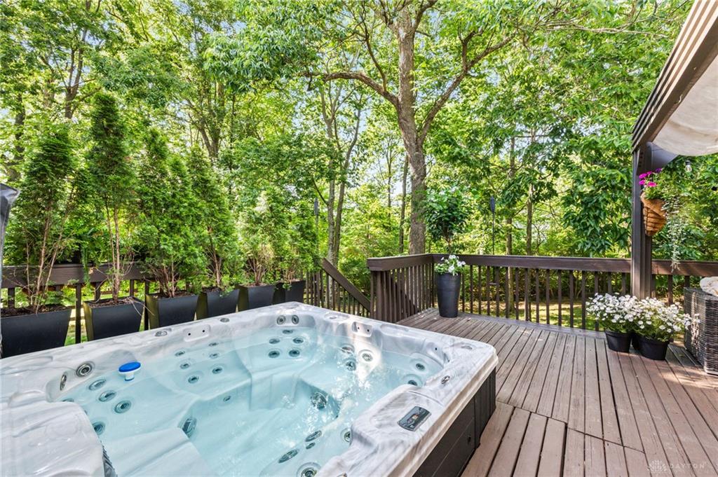 130 Springhouse Property Photo 8