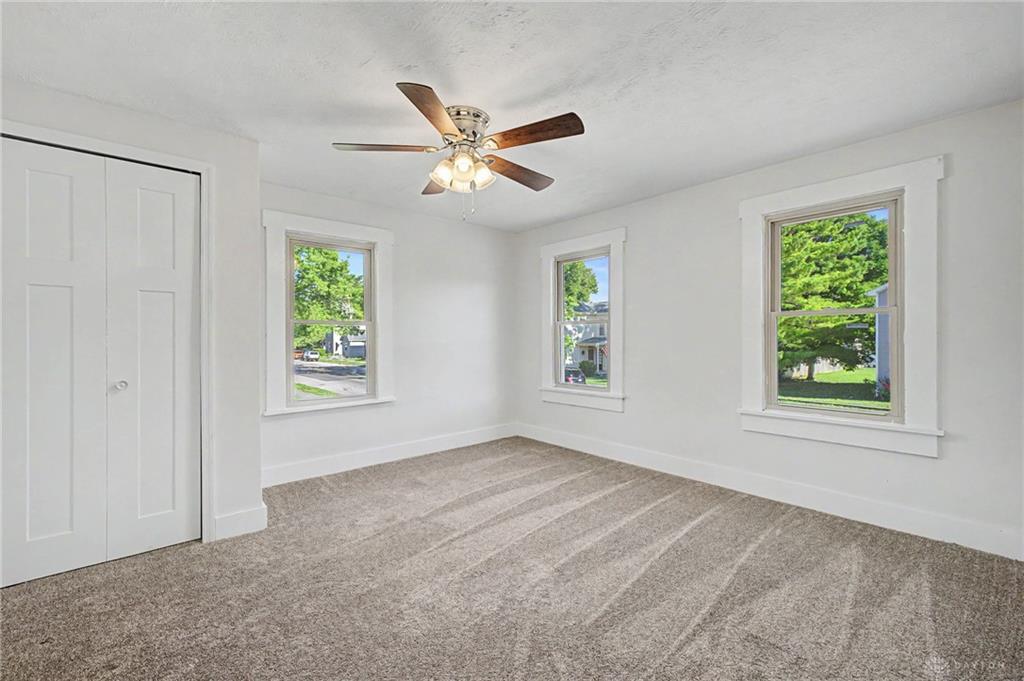 275 E Market Property Photo 40