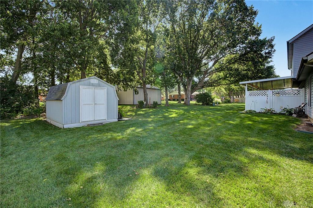 1070 Winston Property Photo 11