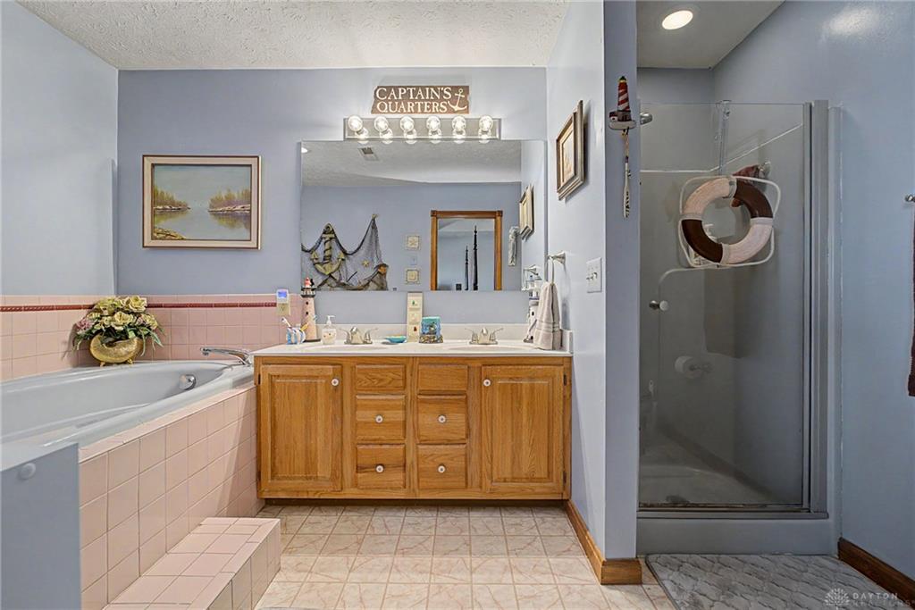 1070 Winston Property Photo 28