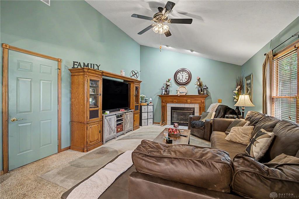 1070 Winston Property Photo 37