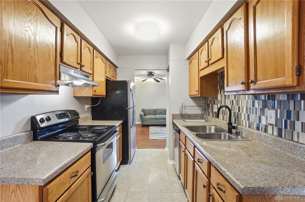 9452 Colegate 256 Property Photo 47
