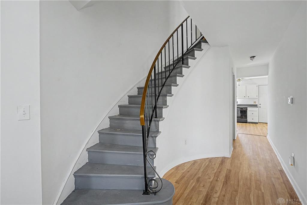 4535 Lansmore Property Photo 4