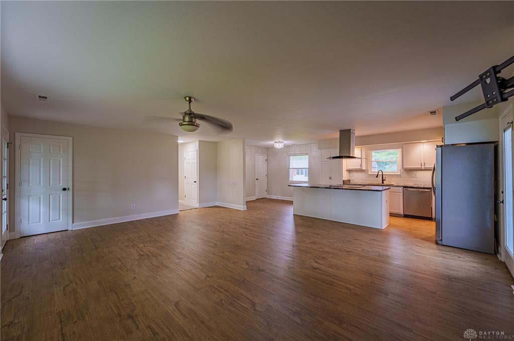 270 Kinsey Property Photo 10