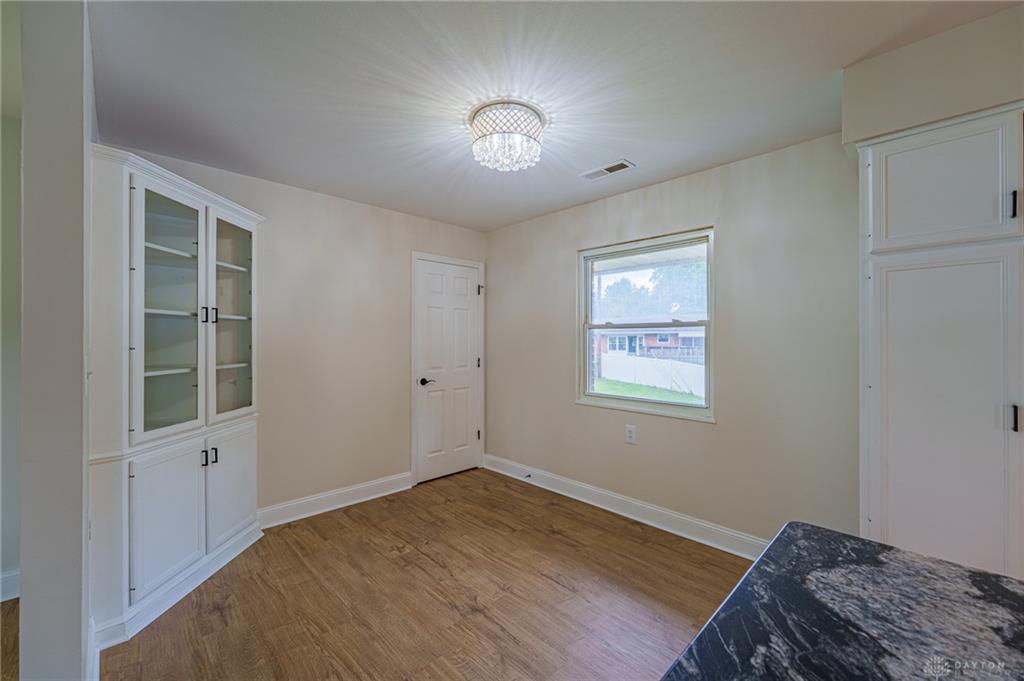 270 Kinsey Property Photo 12