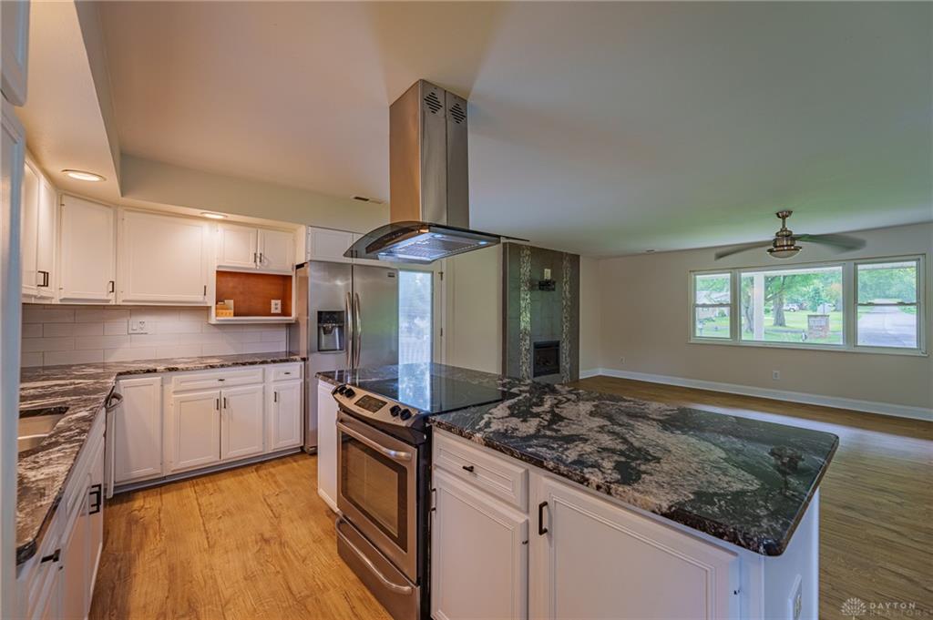 270 Kinsey Property Photo 14