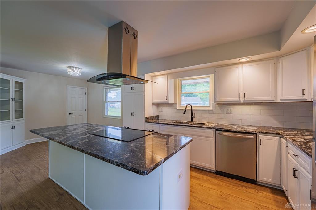 270 Kinsey Property Photo 15