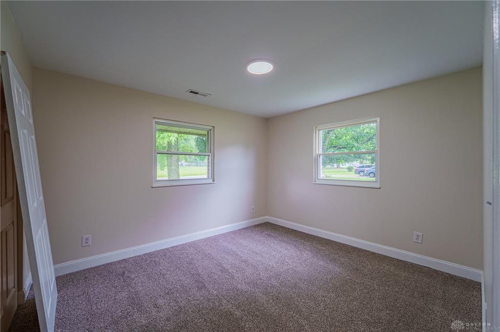 270 Kinsey Property Photo 22