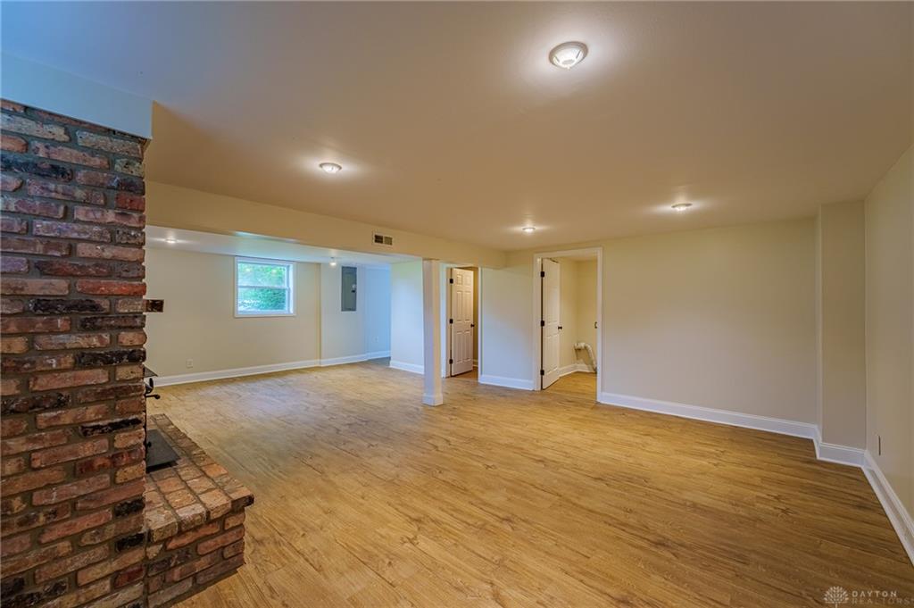 270 Kinsey Property Photo 28