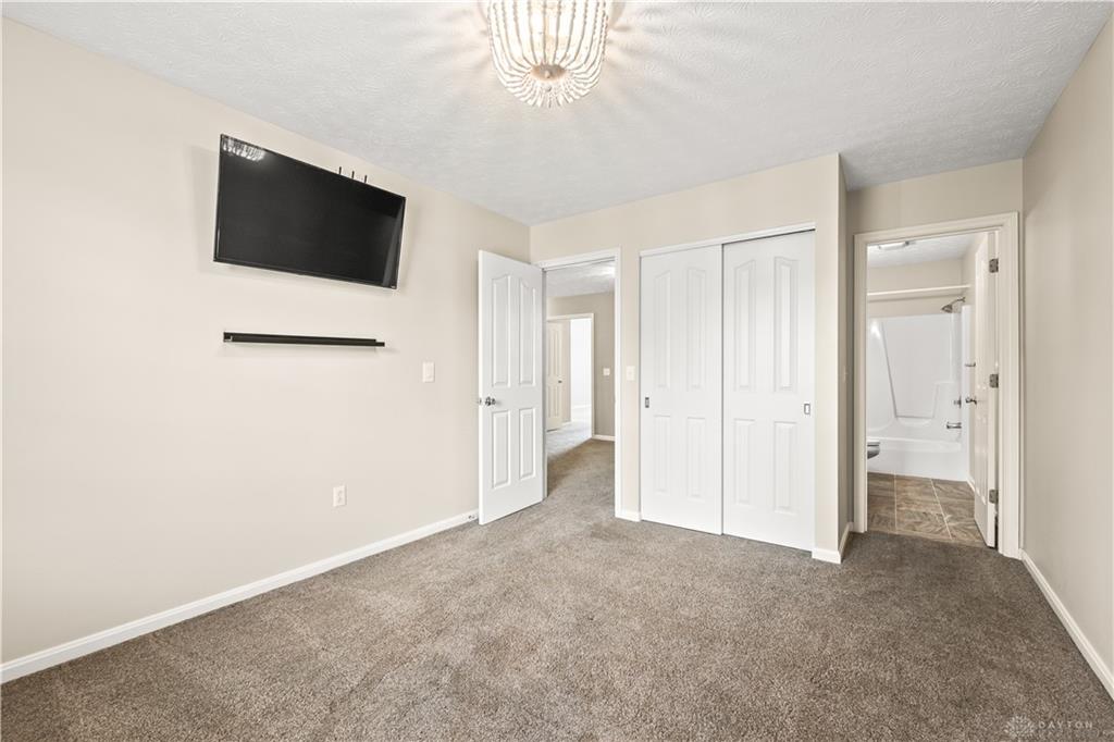 908 Cambridge Property Photo 38