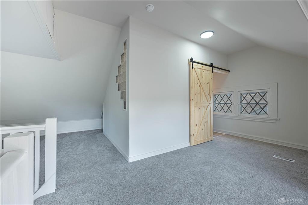 636 Wilfred Property Photo 19