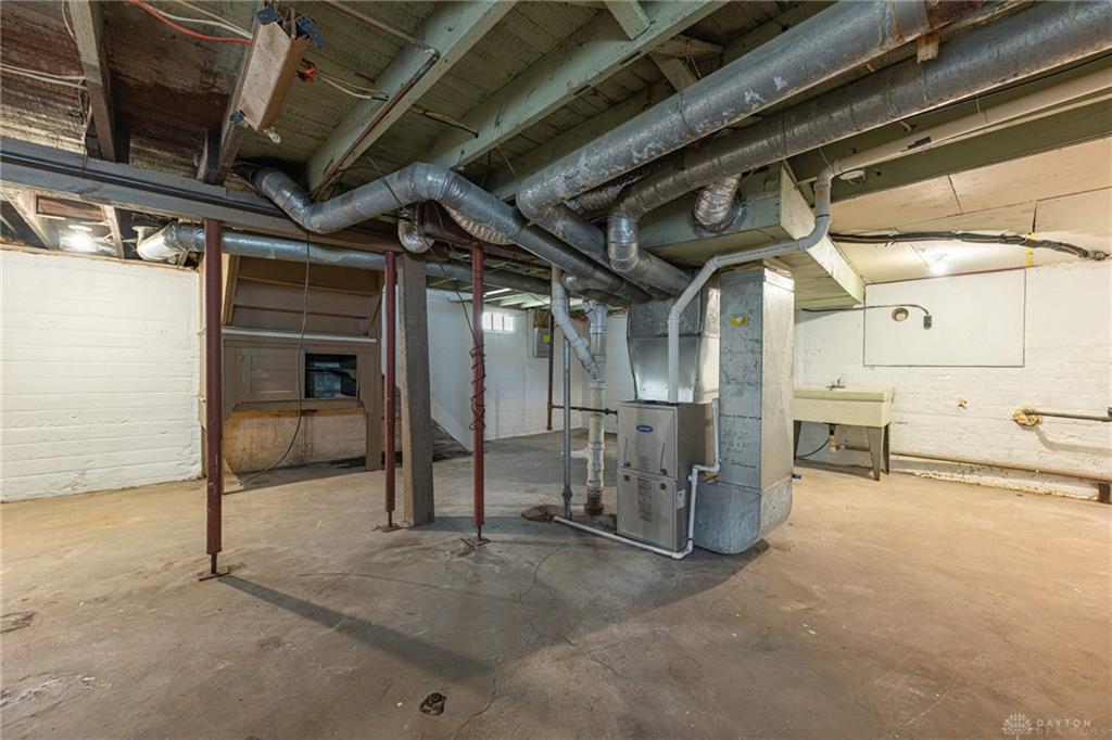 636 Wilfred Property Photo 25