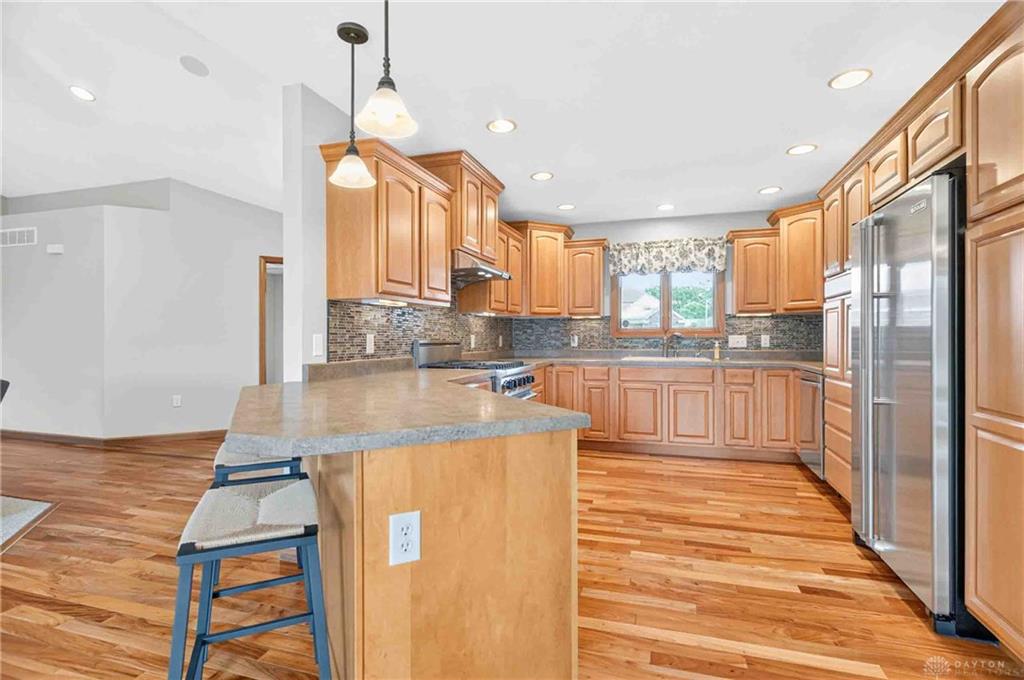 1879 Westlake Property Photo 4