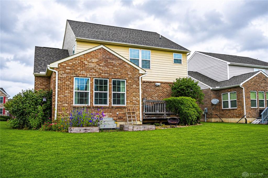 1555 Cedar Creek Property Photo 3