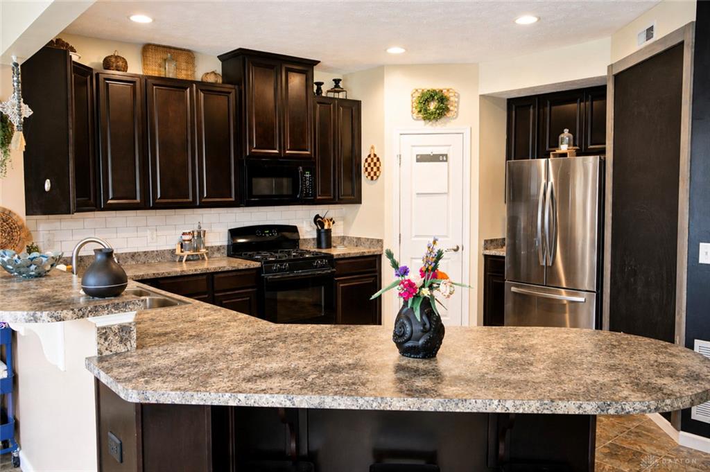 1555 Cedar Creek Property Photo 7