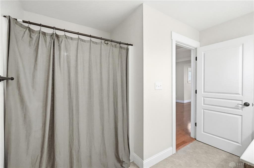 2425 Delta Property Photo 27