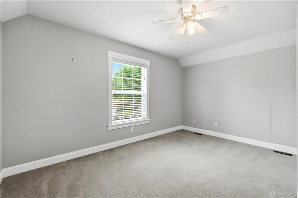 2425 Delta Property Photo 37